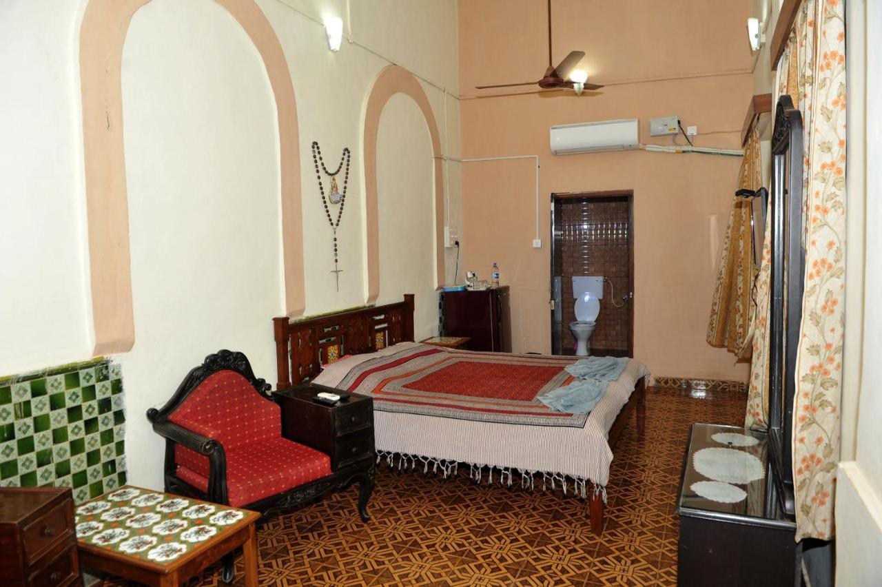 Vivenda Rebelo Hotel Panaji Eksteriør billede