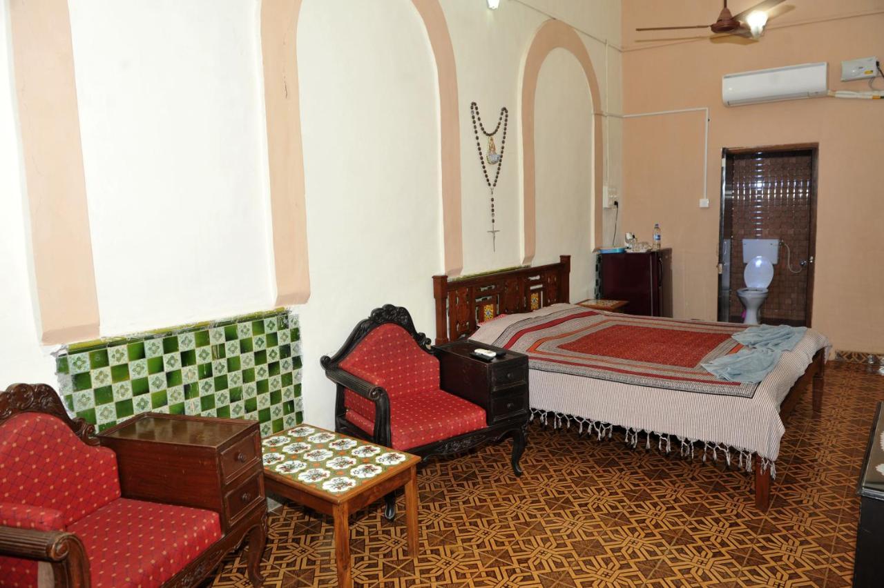 Vivenda Rebelo Hotel Panaji Eksteriør billede